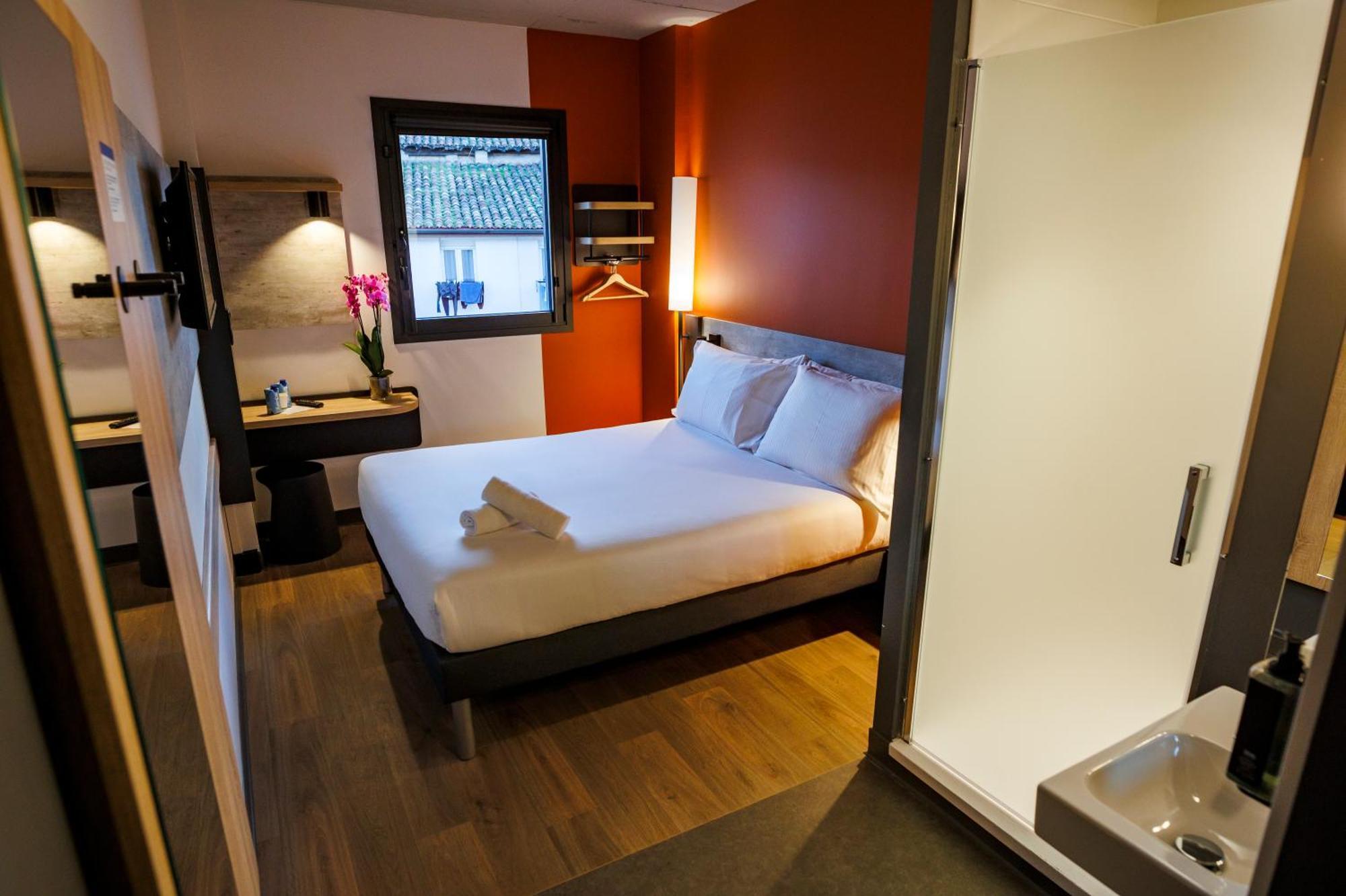 Ibis Budget Logrono Centro Екстер'єр фото
