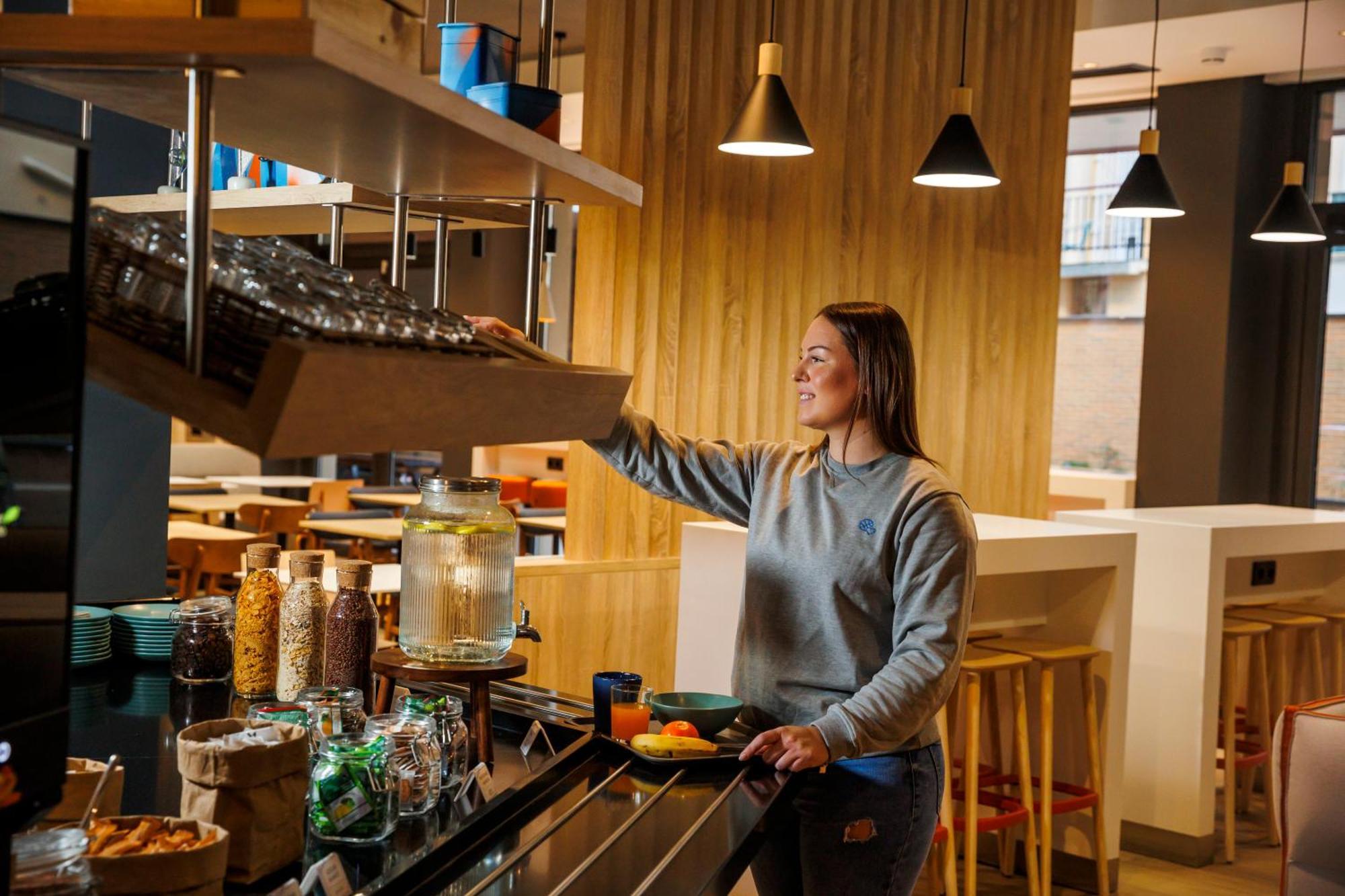 Ibis Budget Logrono Centro Екстер'єр фото