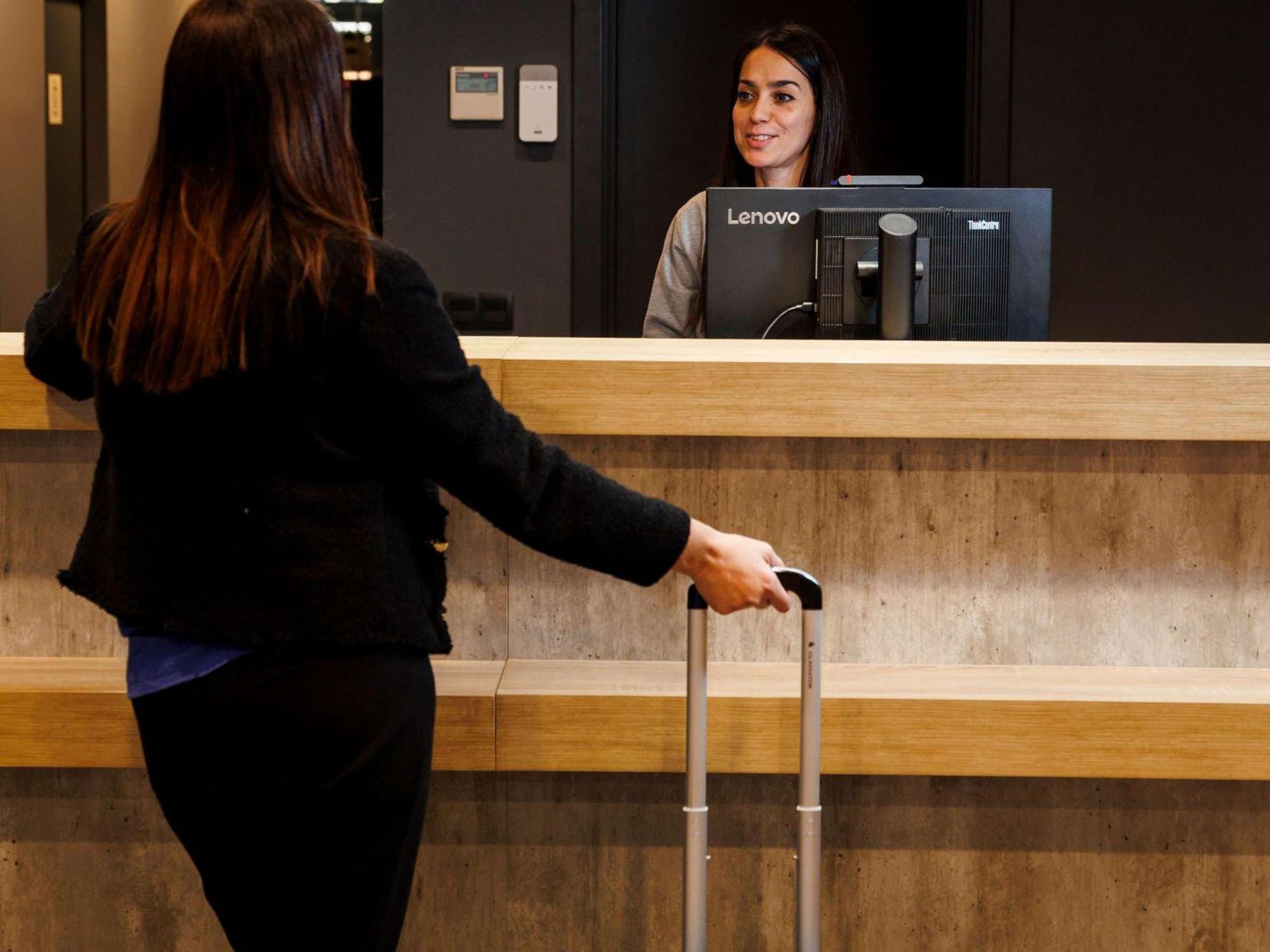 Ibis Budget Logrono Centro Екстер'єр фото