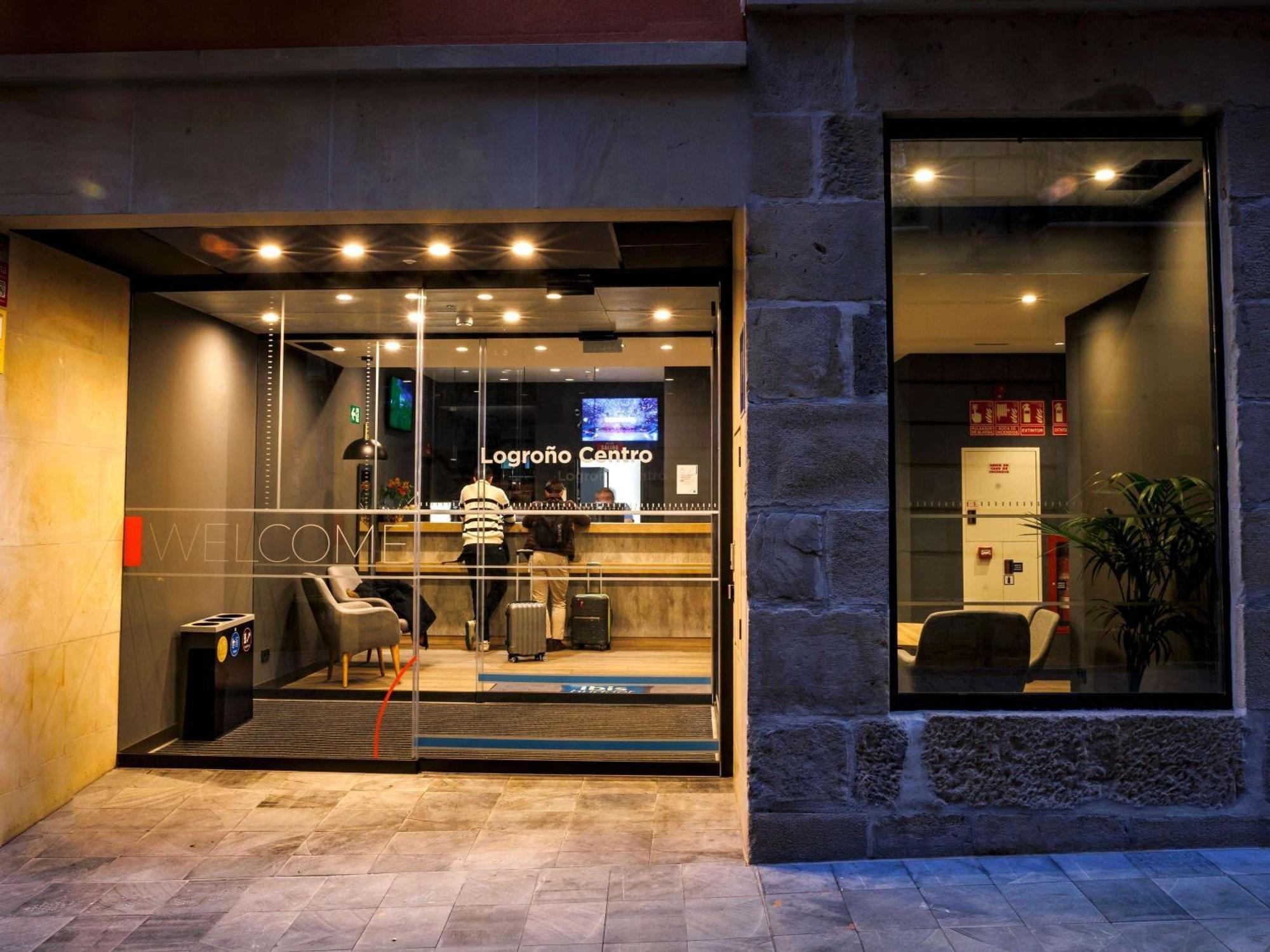 Ibis Budget Logrono Centro Екстер'єр фото